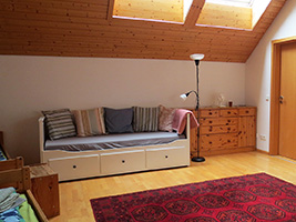 Family room for 2-4